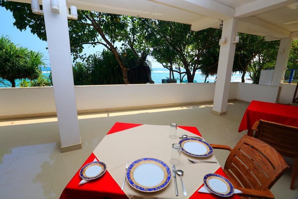 Paradise Beach Resort & Diving School Mirissa Dış mekan fotoğraf