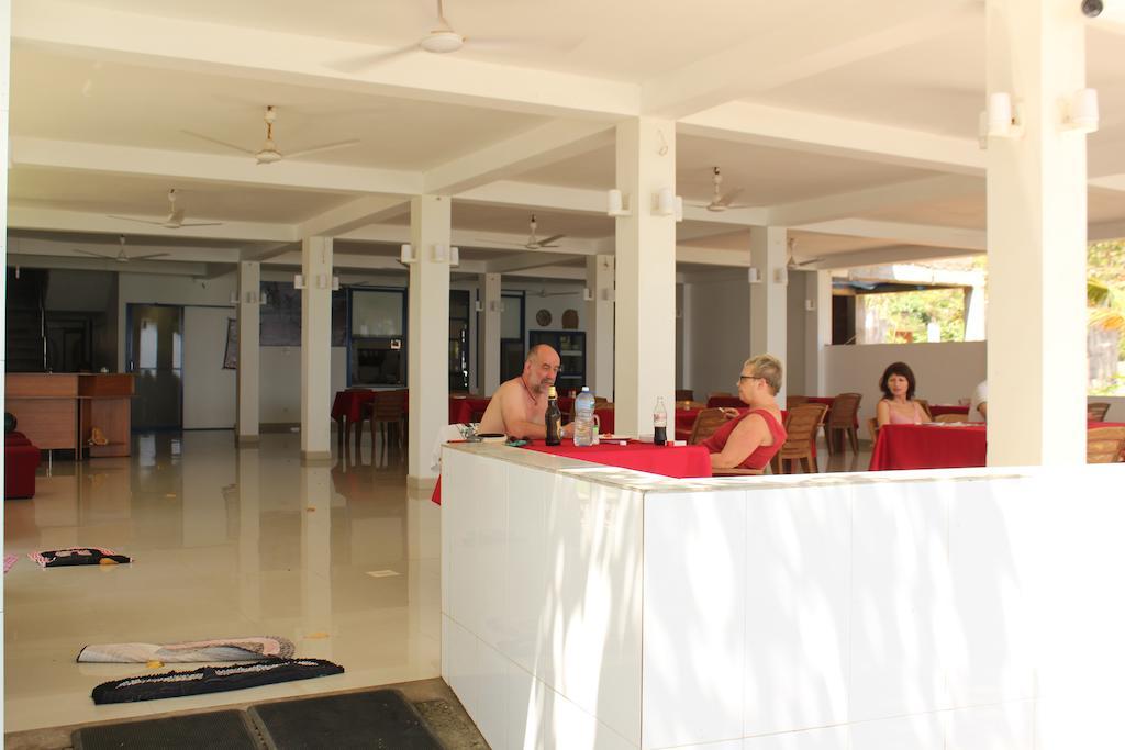 Paradise Beach Resort & Diving School Mirissa Dış mekan fotoğraf